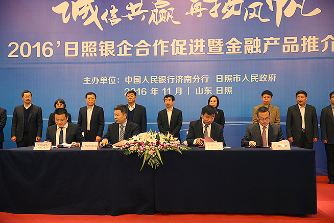 ���ո����μ�������������ٽ��߽��ڲ�Ʒ�ƽ��